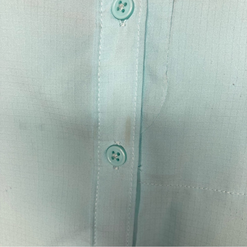 ✨ Columbia Sleeveless Button-Up Top – Lightweight & Adventure Ready 💙🌿✨ - Picture 14 of 16